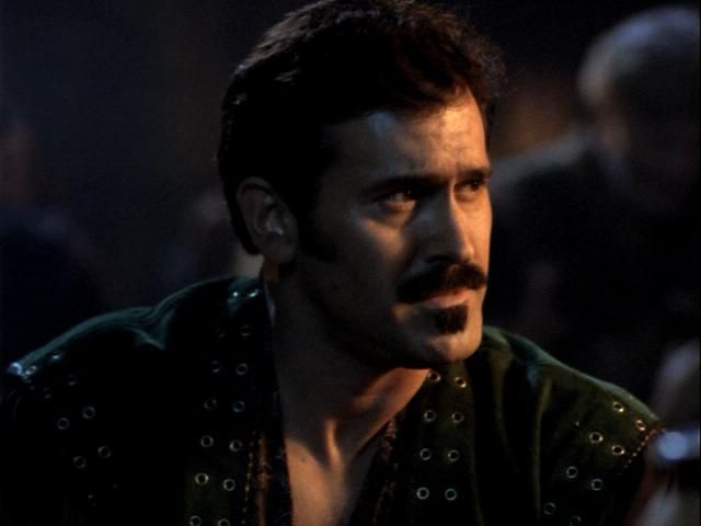 XENA_SEASON4-35