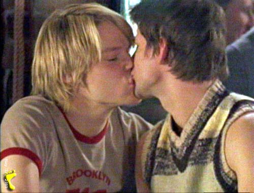 qaf3-09-32