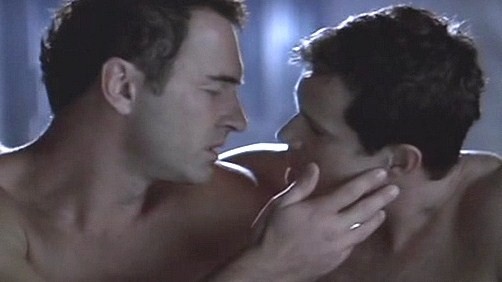 Sean & Christian Kiss