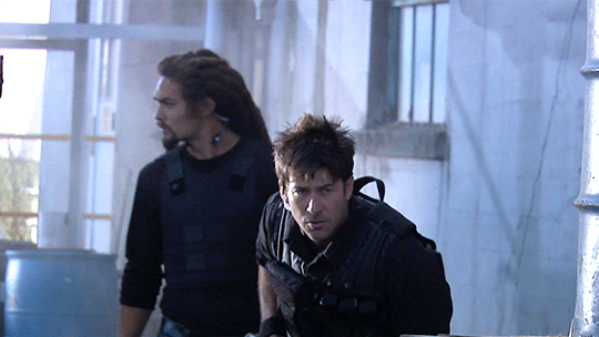 John Sheppard and Ronon Dex on the hunt! Shep bleps!